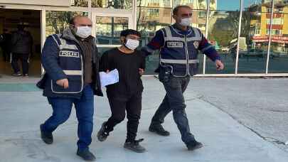 Konya’da 40 yıl kesinleşmiş hapis cezası olan firari hükümlü yakalandı