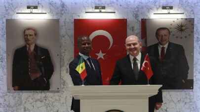İçişleri Bakanı Soylu, Senegal İçişleri Bakanı ile bir arada