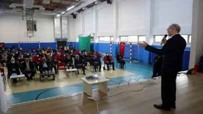 Türk Kızılay Genel Başkan Yardımcısı Murat Ellialtı Muğla’da Kızılay gönüllüleriyle buluştu