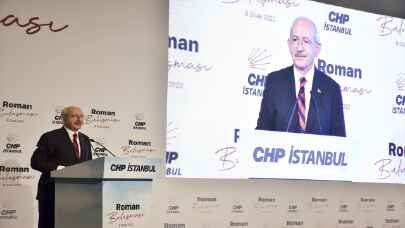 CHP Genel Başkanı Kılıçdaroğlu, İstanbul’da ”Roman Buluşması”na katıldı: