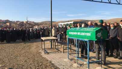 Eşi tarafından bıçakla öldürülmüştü, kadının cenazesi defnedildi