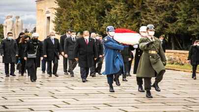 KKTC Başbakanı Sucuoğlu Anıtkabir’de