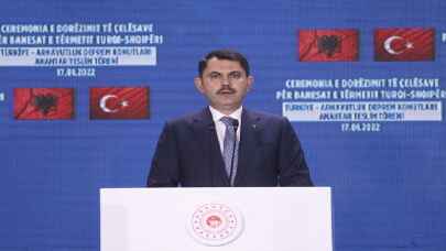 Bakan Kurum, TOKİ’nin Arnavutluk’ta inşa ettiği deprem konutlarının teslim töreninde konuştu: