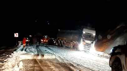 Bolu’da, kayan tanker ulaşımda aksamaya neden oldu