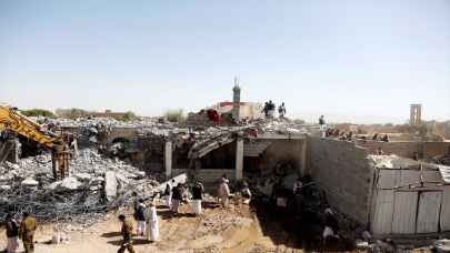 Arap koalisyonu Yemen’de onlarca kişinin öldüğü hapishane saldırısının sorumluluğunu reddetti
