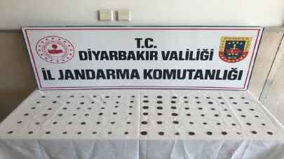 Bizans ve Roma dönemine ait 102 sikke ele geçirildi