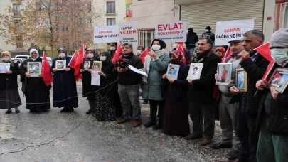 Engelli çocukları dağa kaçırılan ailelerden HDP ve PKK’ya tepki