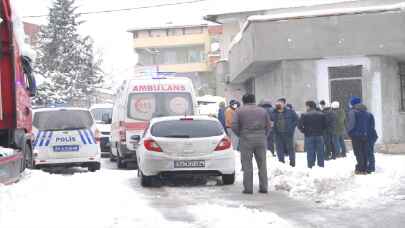 Sultanbeyli’de akılalmaz olay! Tartıştığı annesini öldürdü