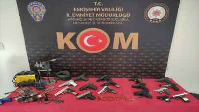 Eskişehir’de silah kaçakçılığı operasyonu
