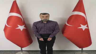 Kırmızı bültenle aranan Nuri Gökhan Bozkır'dan son dakika gelişmesi