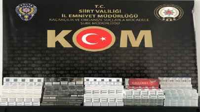 Düğün konvoyundaki minibüste kaçak sigara