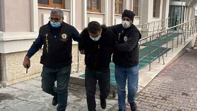 GÜNCELLEME  Konya’da belediye otobüsüyle hastaneye yetiştirilmeye çalışılan kişi öldü