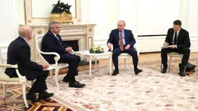 Putin ve Arjantin Devlet Başkanı Fernandez, Moskova’da görüştü