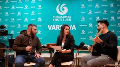Varşova’da Yunus Emre korosu konser verdi