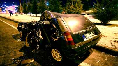 Nevşehir’de tur midibüsü otomobile çarptı, 1 kişi öldü, 3 kişi yaralandı