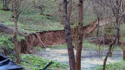 Ordu’da heyelan nedeniyle 2 ev tahliye edildi