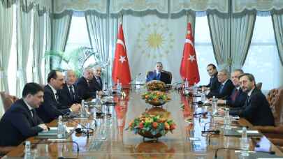 Cumhurbaşkanı Erdoğan, Türk Devletleri Teşkilatı Aksakallar Konseyi heyetini kabul etti