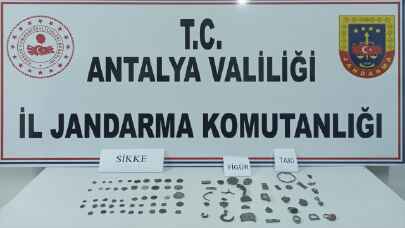 Antalya’da tarihi eser operasyonu