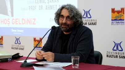 Prof. Dr. Ahmet Sarı ”Edebiyat Ne Söyler” söyleşisine konuk oldu
