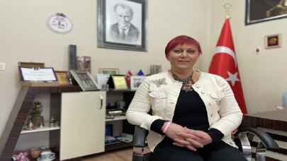 Bu mahalle yaklaşık 112 bin sakiniyle 3 il ve 758 ilçeden daha büyük