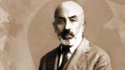 Türkiye Yazarlar Birliği, milli şair Mehmet Akif Ersoy’u andı