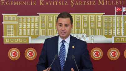 CHP Genel Başkan Yardımcısı Akın, Balıkesir’de konuştu