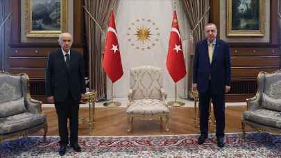 Cumhurbaşkanı Erdoğan, MHP Genel Başkanı Bahçeli ile bir araya geldi