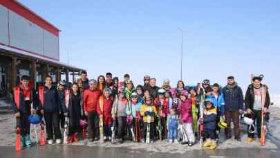 Kayseri Hacılar'dan madalyalara ambargo