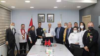 Uluslararası aşçı ve şefler Vali Demirtaş’ı ziyaret etti