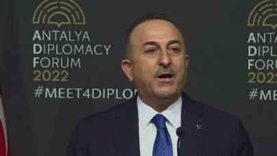 Bakan Çavuşoğlu: İnsani koridoru vurguladık