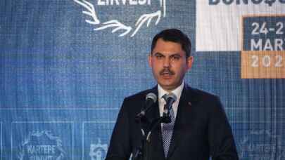    Bakan Kurum: İzmit Körfezi dip çamurundan temizlenecek  