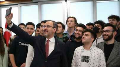 Bursa Yıldırımlı gençlerden Kasapoğlu'na iade-i ziyaret