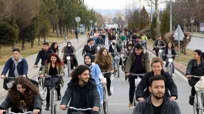 ERÜ’de pedallar '8 Mart' için çevrildi
