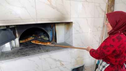 Kayseri Talas'ta mahalle fırını mutluluğu