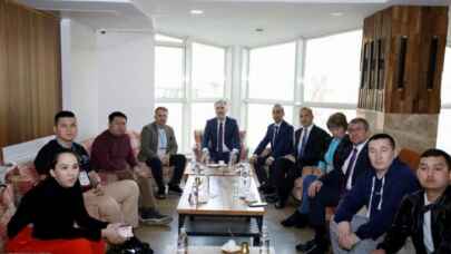 Kazakistan ve Azerbaycanlı gazeteciler İnegöl’e hayran kaldı