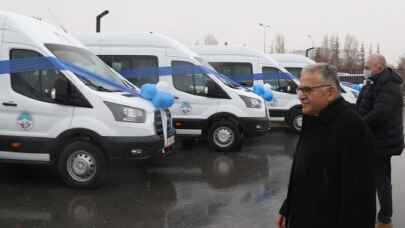 Memduh Büyükkılıç araç 'engel'ini kaldırdı