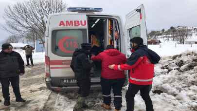 Telefon vericisi tamiri için çıktığı yaylada mahsur kalan kişi kurtarıldı