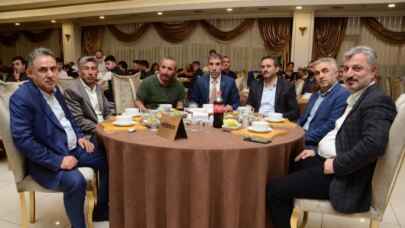 Bursa'da Genç Gümüşhanelilerden kalabalık iftar programı (ÖZEL HABER )