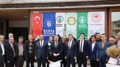 Bursa'da Harmancıklı çiftçiye 'çörek otu tohumu' desteği