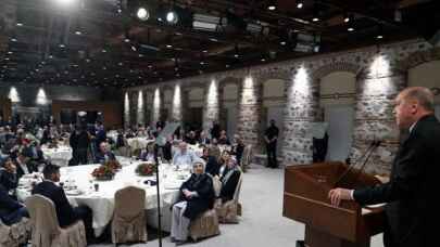 Cumhurbaşkanı Erdoğan, iftarda şehit aileleriyle buluştu