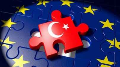 Her 4 gençten 3’ü Türkiye’nin AB üyeliğine 'evet' diyor