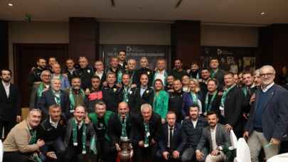 Kocaeli İzmit'te Türkiye Kupası zaferi coşkusu 