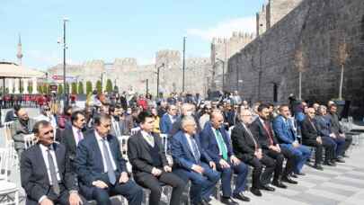 Memduh Büyükkılıç'tan turizm mesajları