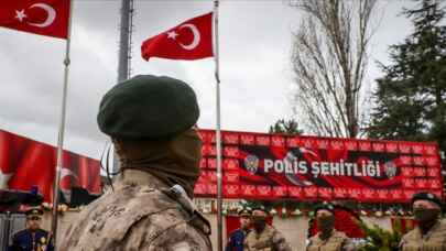 Şehit Polisler törenle anıldı