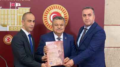 TBMM'den 'Bende doğru haberin yanındayım' çağrısı
