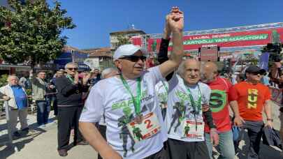 Zonguldak'ta 1. Ulusal Devrek Safder Kartoğlu Yarı Maratonu koşuldu