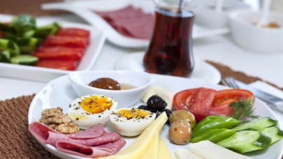Haftasonu için hızlı ve pratik 3 kahvaltı tarifi