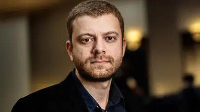 Emrah Gülsunar gözaltına alındı