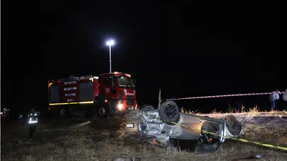 Nevşehir’de otomobil tarlaya uçtu: 2 kişi öldü, 1 kişi yaralandı!