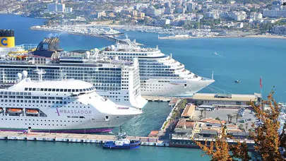 2025’in ilk 8 ayında kruvaziyer limanlarında toplam 410 bin 577 yolcu ağırlandı!